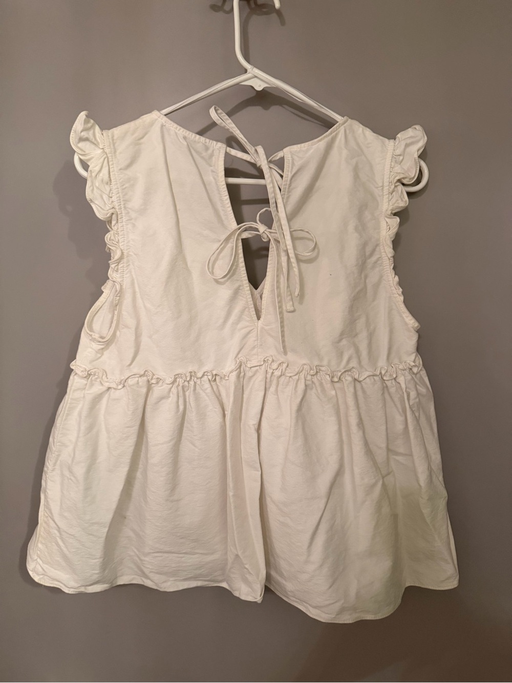 Zara Babydoll Ruffle Top - Picture 2 of 2